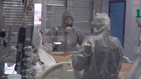 إيطاليا.. مشاهد غير مسبوقة من قلب مستشفى متطور لعلاج كورونا