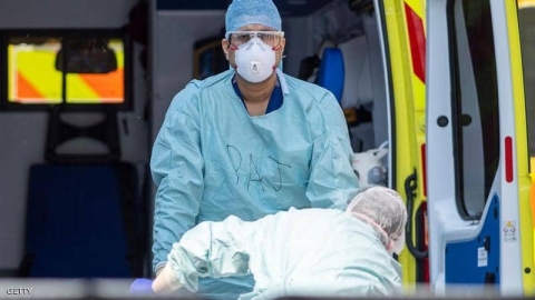 بريطانيا تمر بأسوأ أيام كورونا.. والاختبار في 