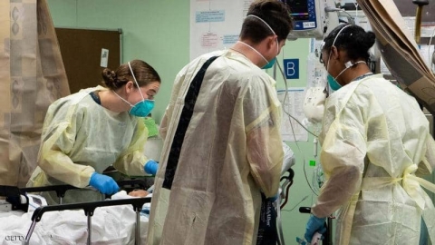 وفيات وإصابات كورونا بأميركا.. 