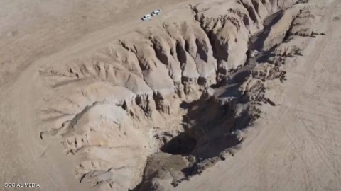 الحفرة السحيقة.. هكذا كان يتخلص داعش من ضحاياه في سوريا