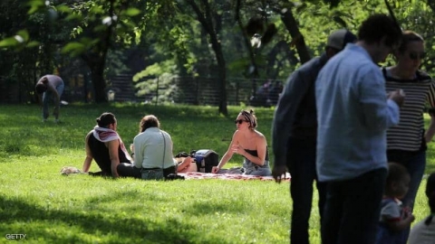 الولايات المتحدة على 