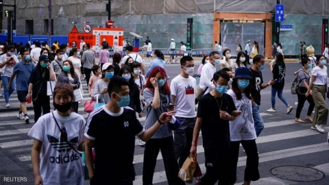 الصين تختبر علاجا ضد كورونا.. وتتعهد بـ