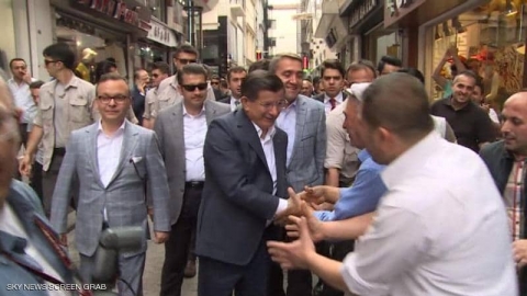 داوود أوغلو يضيق الخناق على أردوغان بـ 