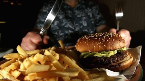 بعد الحجر المنزلي.. كيف تتخلص من الوزن الزائد؟