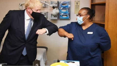 جونسون: معارضو اللقاحات 