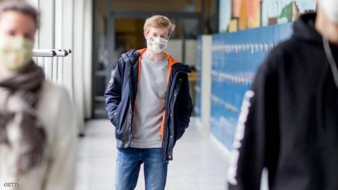 هل الشباب في مأمن من كورونا؟ الإجابة بالدليل القاطع