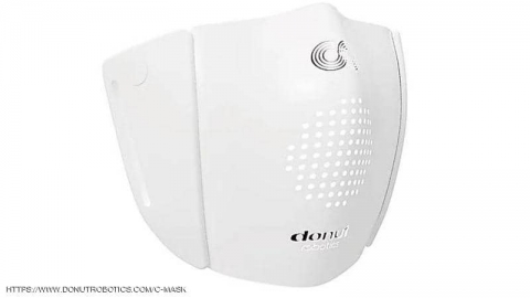 الكمامة الذكية.. تترجم إلى 8 لغات وتحافظ على التباعد 