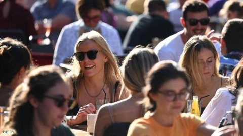 لندن تنتظر دورها بموجة كورونا: 