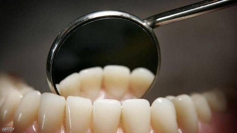 متى تنظف أسنانك صباحا؟ خبراء يحددون 