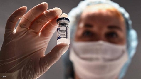 بعد فضح الصفقة السرية.. اللقاح الروسي 