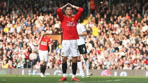 أسرار لأول مرة.. رونالدو عانى من التنمر في مانشستر يونايتد