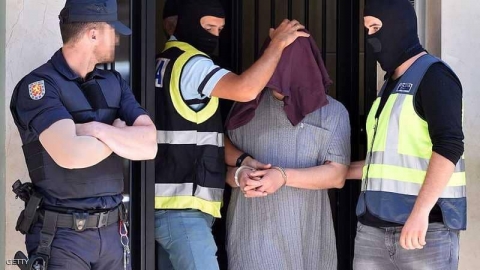 إسبانيا توقف عصابة متورّطة في 