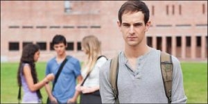 كيفية التعامل من الأشخاص الذين يكرهونك؟