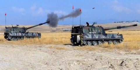 في تصعيد ملفت .. الجيش التركي يستهدف مواقع الواحدات الكوردية شرق وغرب الفرات