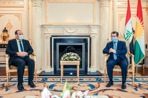 مسرور بارزاني: إقليم كوردستان يدعم المساعي السلمية لحل الأزمة السورية