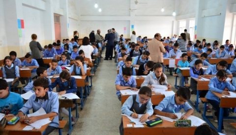 بسبب كورونا .. تمديد إغلاق المدارس في إقليم كوردستان