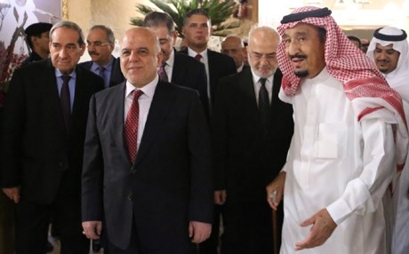 وزير سعودي: إعلام الخميني بدأ بالتحرك لوقف التقارب السعودي العراقي 
