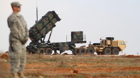 القيادة الوسطى الأميركية تعلن تحريك أنظمة دفاع جوي إلى العراق