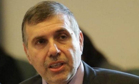 مصادر: حوارات في بغداد من أجل إيجاد بديل لعلاوي