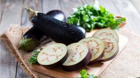 فوائد سحرية لتناول الباذنجان يوميا.. عليكم معرفتها