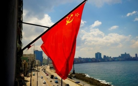 تحركات روسيا في كوبا تطلق العنان للتكهن بحرب باردة جديدة