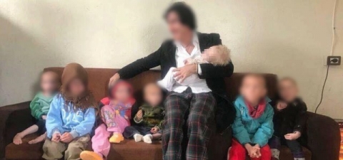  ممثلية السويد بإقليم كوردستان تتسلم سبعة أطفال لداعشي سويدي