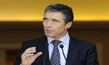 الناتو يؤكد على قرب نهاية القذافي ويواصل قصف طرابلس