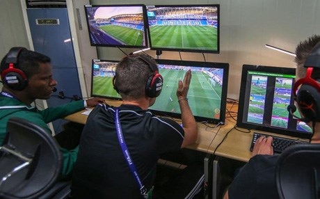 تطبيق تقنية الفيديو في نصف نهائي دوري الأمم الأوروبية