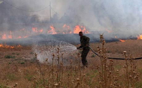 تواصل عمليات إخماد حرائق كبريت 