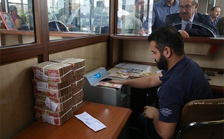 بغداد تعتزم إرسال رواتب موظفي إقليم كوردستان بعد عيد الأضحى