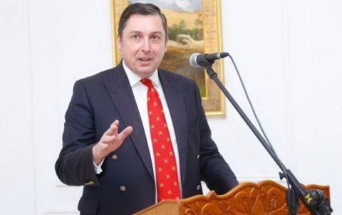 السفير البريطاني في بغداد: لندن تدعو لإخضاع 