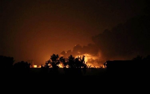 انفجار مستودع الحشد الشعبي ناجم عن قصف جوي