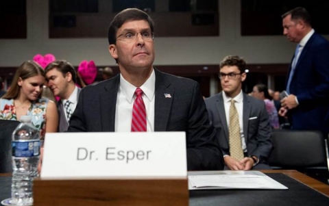 إسبر: سننقل ألف جندي أمريكي من سوريا إلى غربي العراق