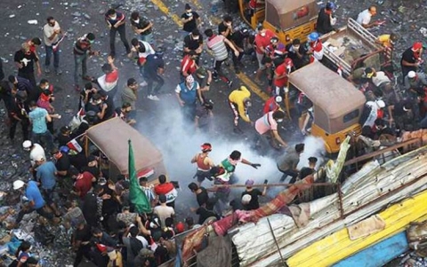 فصيل عراقي مسلح يهدد السفارة الأمريكية لدى بغداد: ستغدو أثراً بعد عين