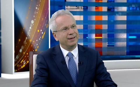 القنصل العام البريطاني في أربيل: تعديل الدستور يجب أن يجري بموافقة كل العراقيين