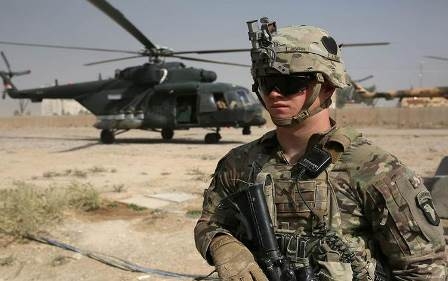 واشنطن تتهم فصيلاً شيعياً وضابطاً كبيراً بترتيب القصف على معسكر التاجي