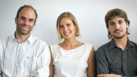 كيف جمعت الصدفة بين ثلاثة باحثين لتأسيس شركة يتوقعون منها مكاسب كبيرة؟