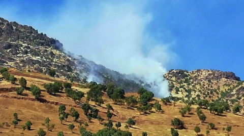 قصف تركي جديد يسفر عن حرائق واسعة بمناطق حدودية في إقليم كوردستان