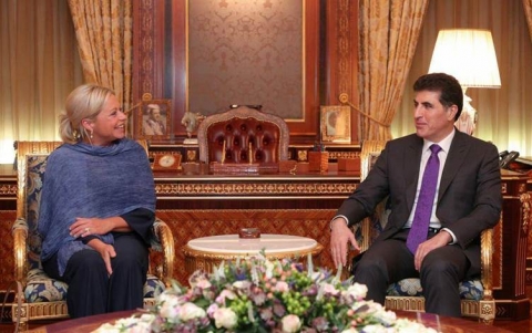 نيجيرفان البارزاني وبلاسخارت يؤكدان ضرورة استقرار العراق سياسياً وحماية حقوق شعبه