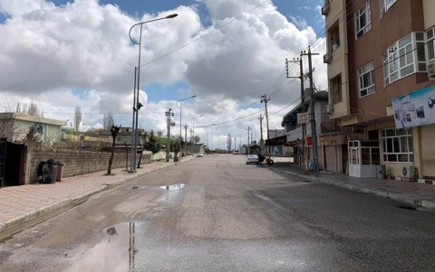 عزل مجمع سكني بمحافظة دهوك خشية انتشار فيروس كورونا بين سكانه