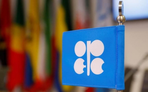 العراق وخمس دول خليجية تؤكد التزامها باتفاق أوبك بلس وبنظام التعويض