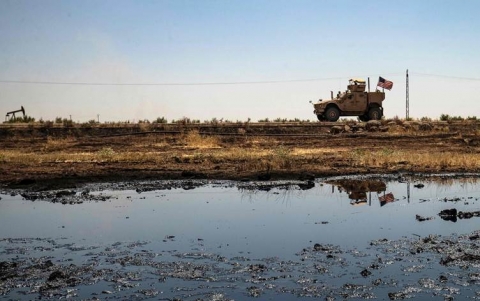 واشنطن تدافع عن إبرام شركة أميركية عقداً نفطياً مع قوات سوريا الديمقراطية