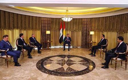 مسرور بارزاني: نناقش 4 قضايا رئيسية مع الحكومة الاتحادية ولن نتنازل عن أية حقوق دستورية لإقليم كوردستان