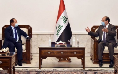 المالكي ووفد من الديمقراطي الكوردستاني: حرق المقار الحزبية فعل مدان