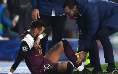 باريس سان جيرمان يخسر خدمات نيمار 3 مباريات