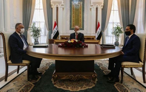 وزير العمل: استقطاع 40% من رواتب الرئاسات الثلاث و30% من الرواتب الكلية للنواب والوزراء