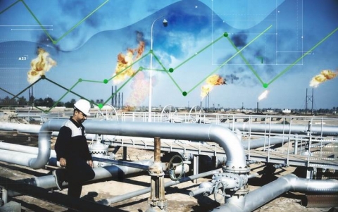 سعر النفط يتخطى الـ66 دولاراً وتوقعات بارتفاعه إلى 75 دولاراً