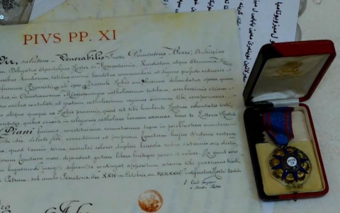 بابا الفاتيكان كرّم كوردياً عام 1925 لحمايته الأرمن