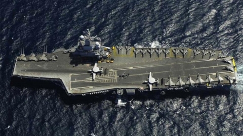 ترافقها 3 قطع غير فرنسية .. وصول حاملة الطائرات شارل ديغول إلى الخليج