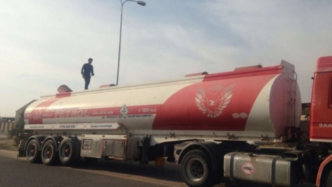 إحباط محاولة تهريب صهريجين من النفط في كركوك